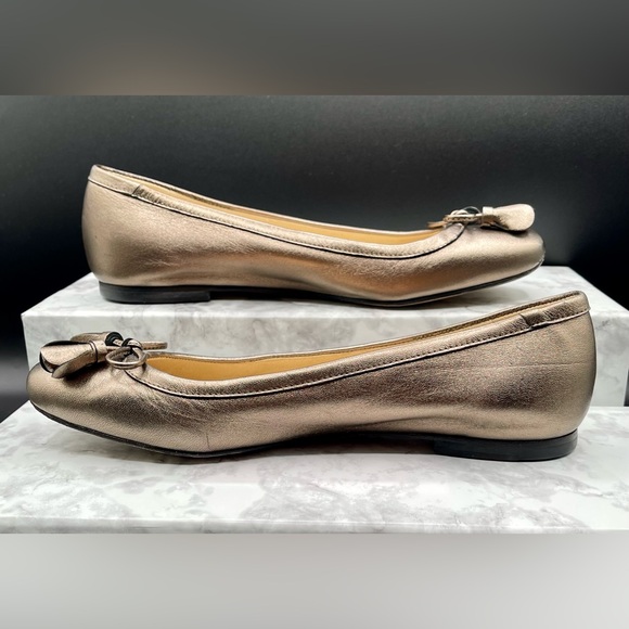 STUART WEITZMAN Shoestring Metallic Ballerina Flat Leather.Color Bronze.Size 7 M - Picture 3 of 8